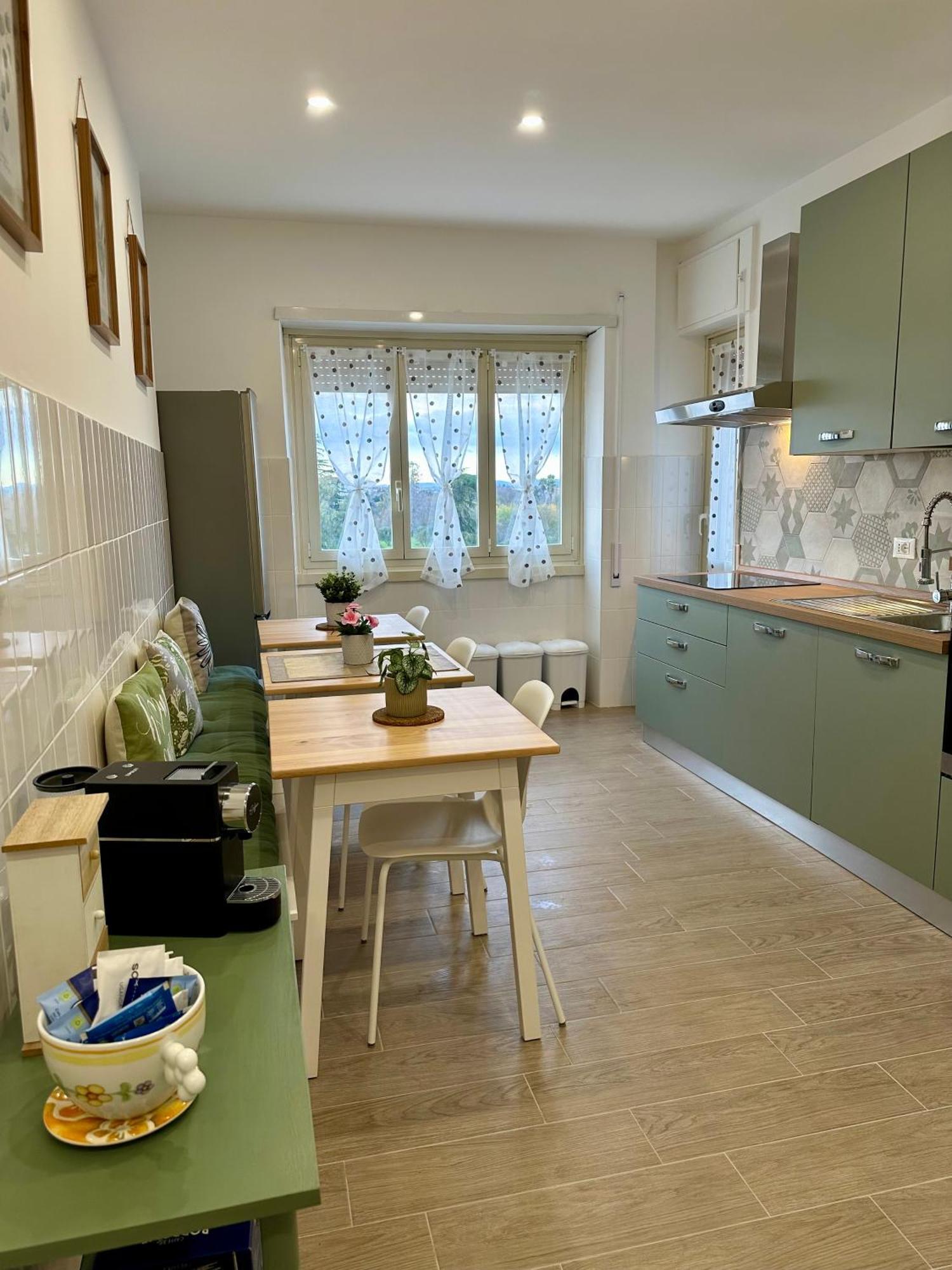 Monti Tiburtini Roma Guest House מראה חיצוני תמונה